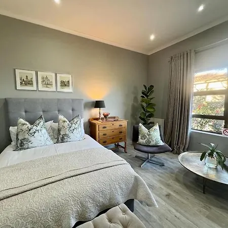 Room With A View Windsor Park Exterior photo
